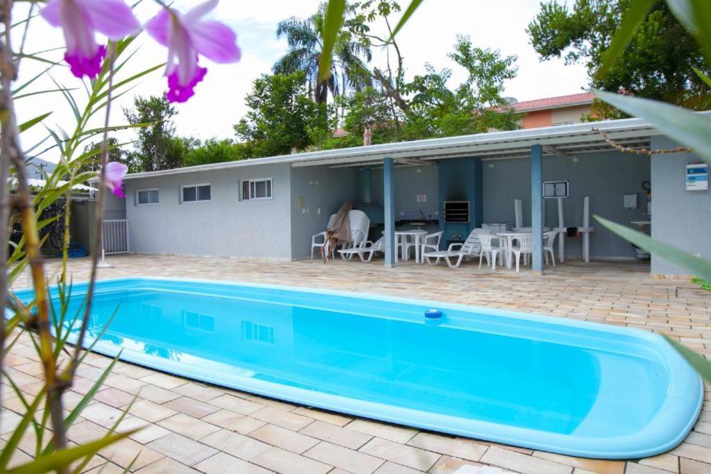 Ubatuba - Edificio Erica Apto 33 - 850 Metros Da Praia Grande Εξωτερικό φωτογραφία